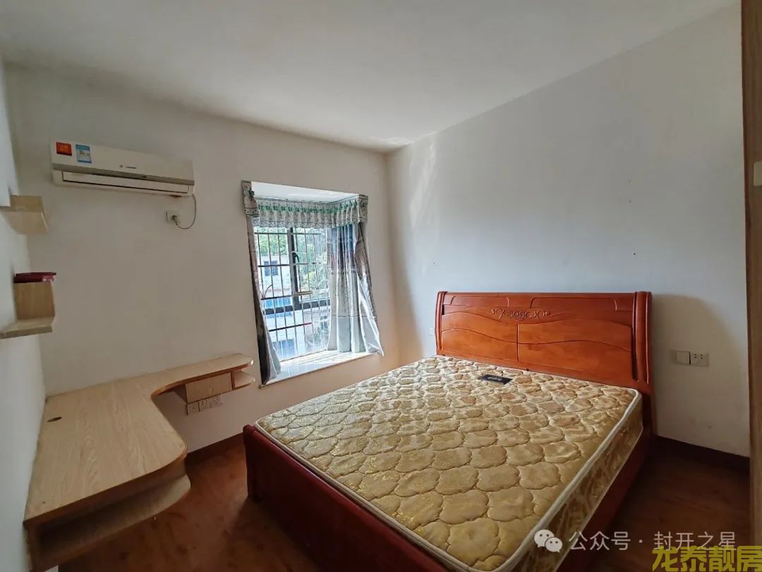 汇景湾电梯中层四房   7.5万首付