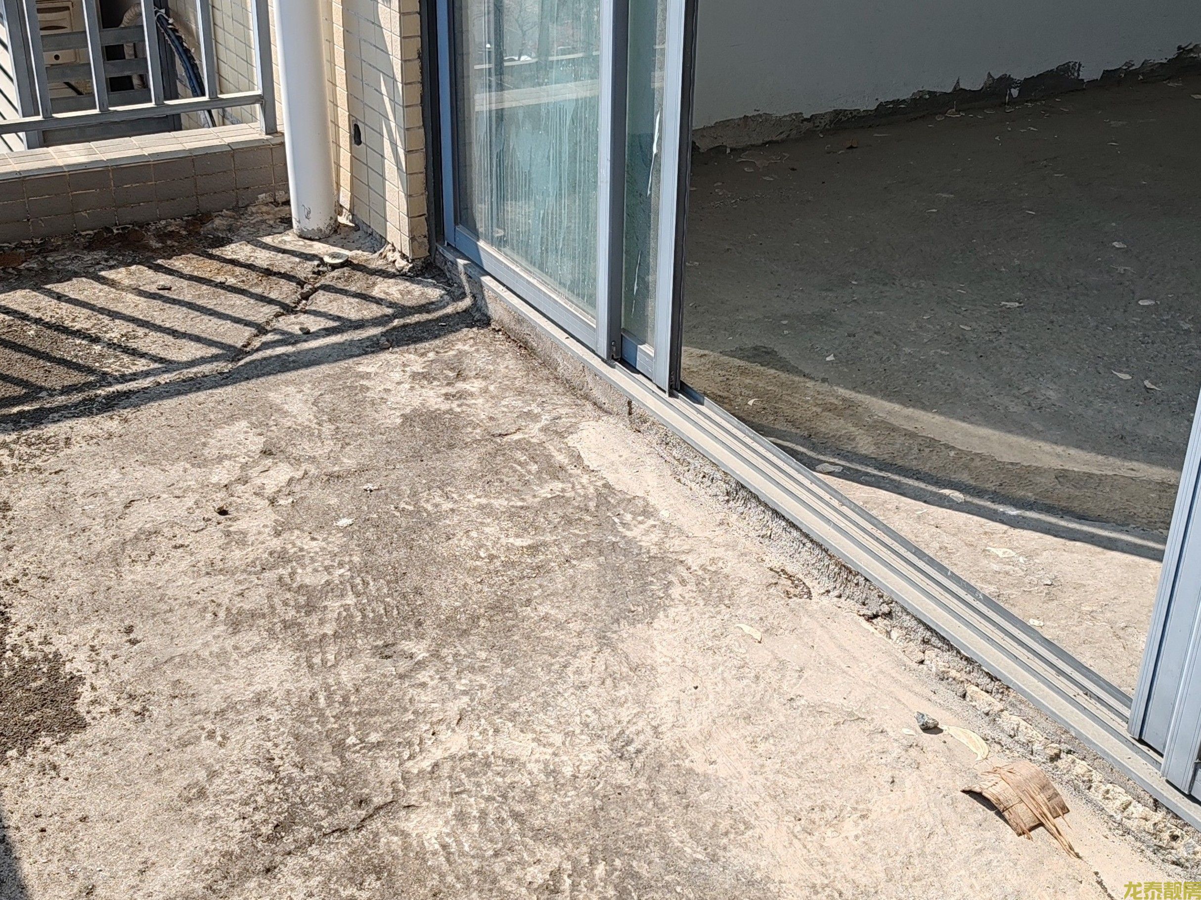 香槟壹号电梯复式小高层