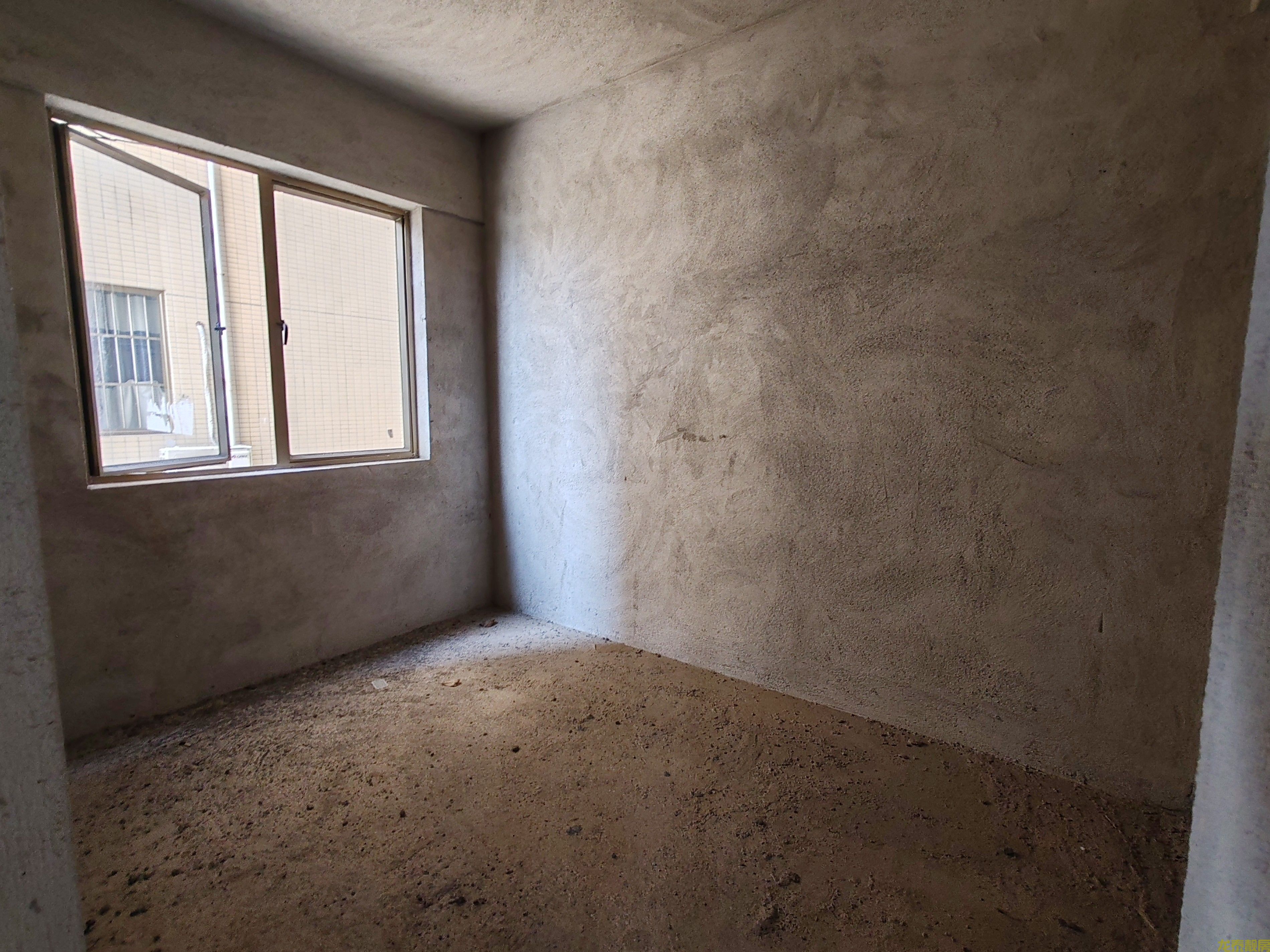 盛世商贸城电梯江景房