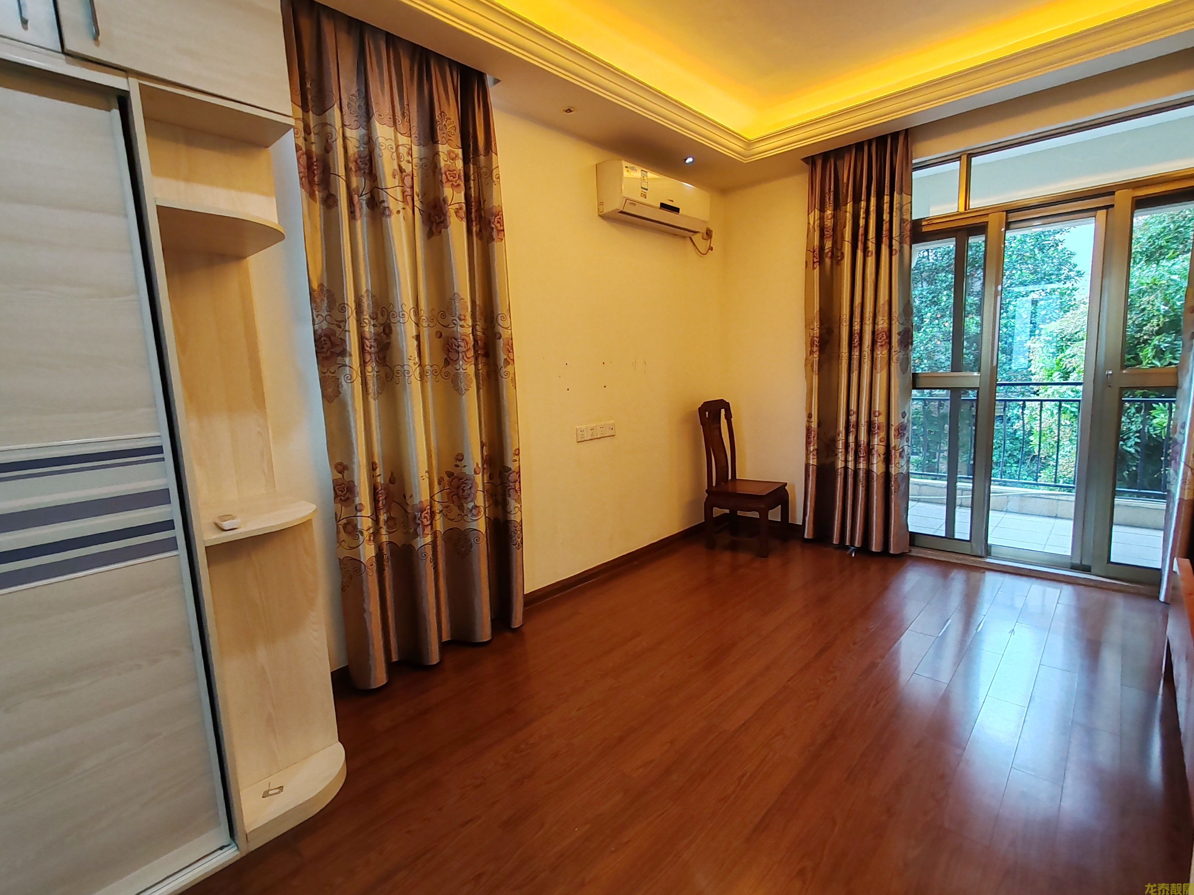 碧桂园五房送三面花园大别墅